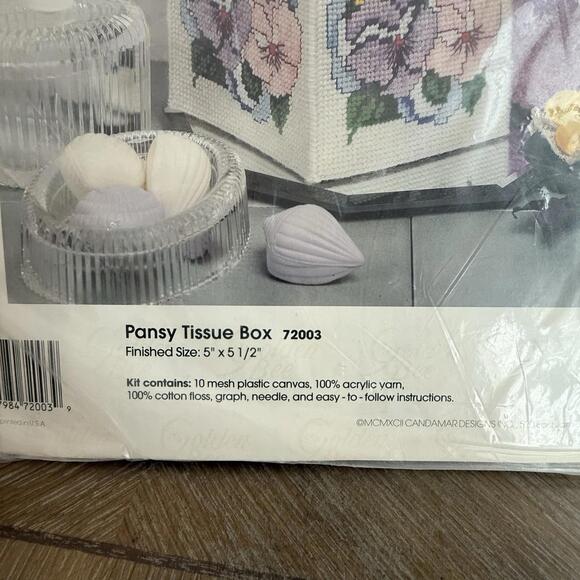 Golden Bee Plastic Canvas Kit Tissue Box 1992 - Picture 3 of 4